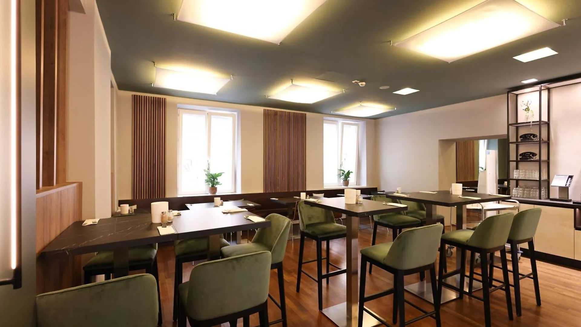 Altstadt Hotel Hofwirt Salzburg 3*,